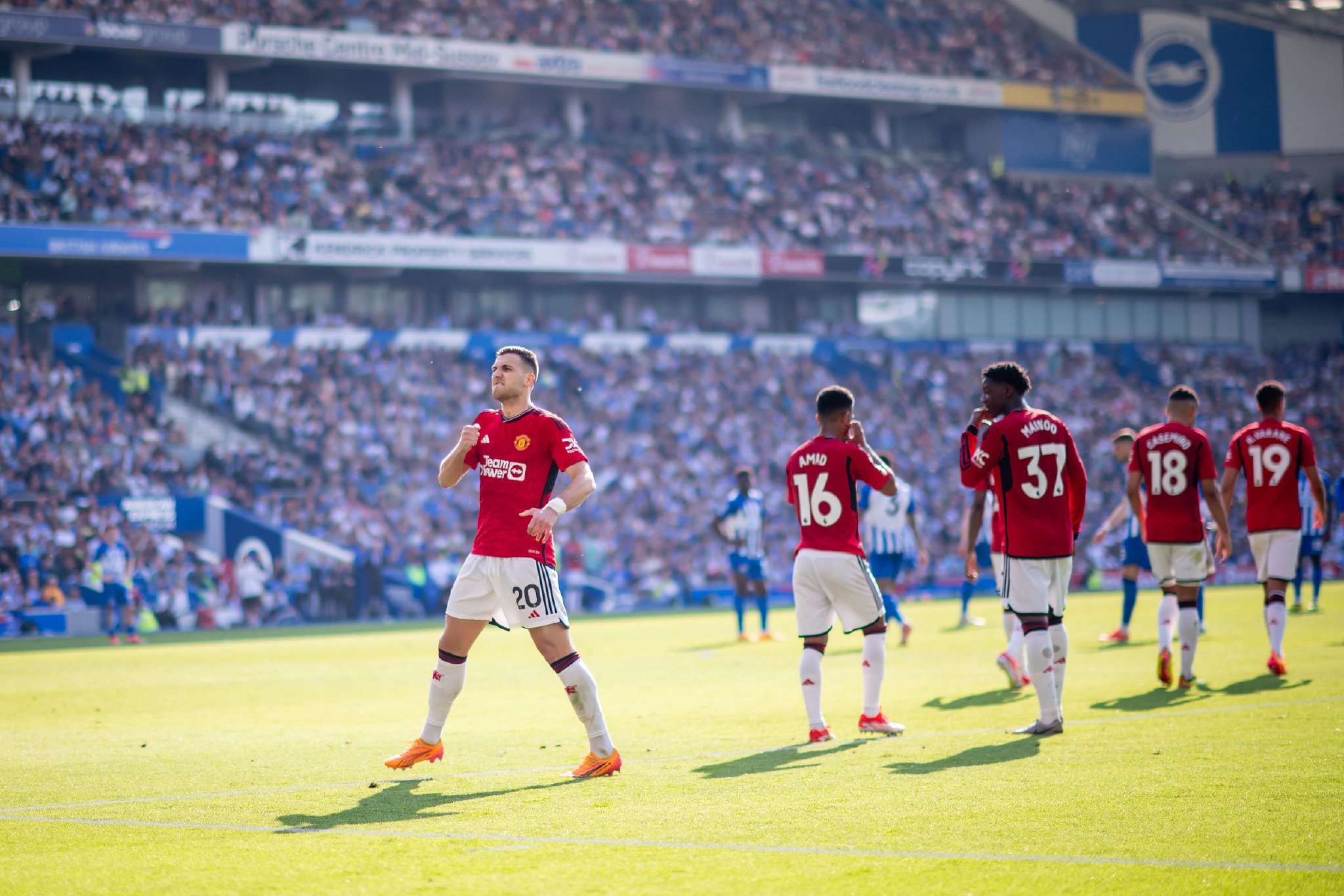 巴萨与神户 巴萨与神户